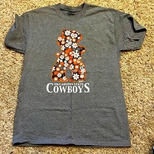Oklahoma State shirt Size Medium